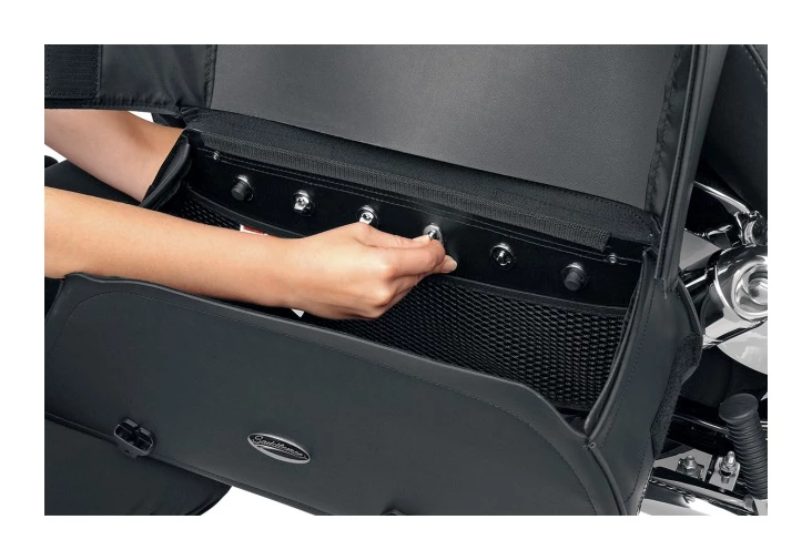 Saddlemen Cruis'n Slant Saddlebags 5 Saddlemen Cruis'n Slant Saddlebags - Image 5