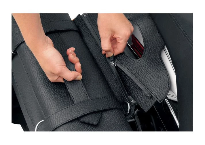 Saddlemen Highwayman Flame Tattoo Saddlebags 9 Saddlemen Highwayman Flame Tattoo Saddlebags - Image 9