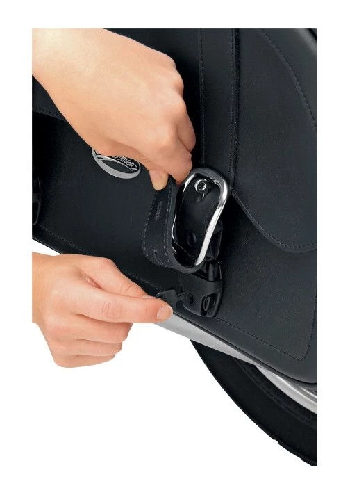 Saddlemen Highwayman Flame Tattoo Saddlebags 10 Saddlemen Highwayman Flame Tattoo Saddlebags - Image 10